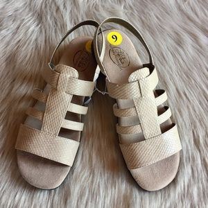 Brand New Life Stride Shoes